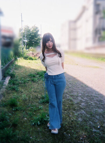 彼女じゃないけどカラダの相性は最高！美尻セフレとラブホを巡り尻を揉みしだいて中出しセックス！【1jera00026】