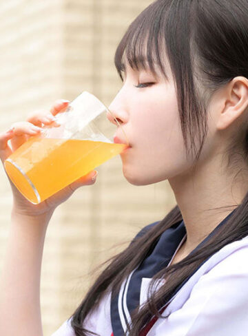 睡姦幼い頃から見守ってきた姪のカラダ。汚れを知らない純朴少女を薬で眠らせ叔父ち●こを何度もぶっ挿し種付けプレスで中出しおま●こ開発 香水じゅん【hmn00690】