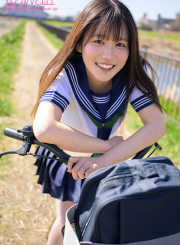 まだ制服が似合う20歳の人妻美少女がAVデビュー！旦那と倦怠期中にAV出演してナマ中出し 【cawb00036】