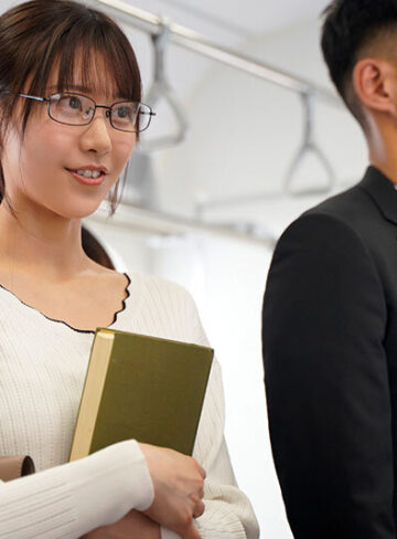 毎朝電車の端の席で読書をしている清楚美人お姉さんがM男を痴女って弄ぶ特殊性癖の持ち主だったなんて… 愛才りあ【ipzz00749】